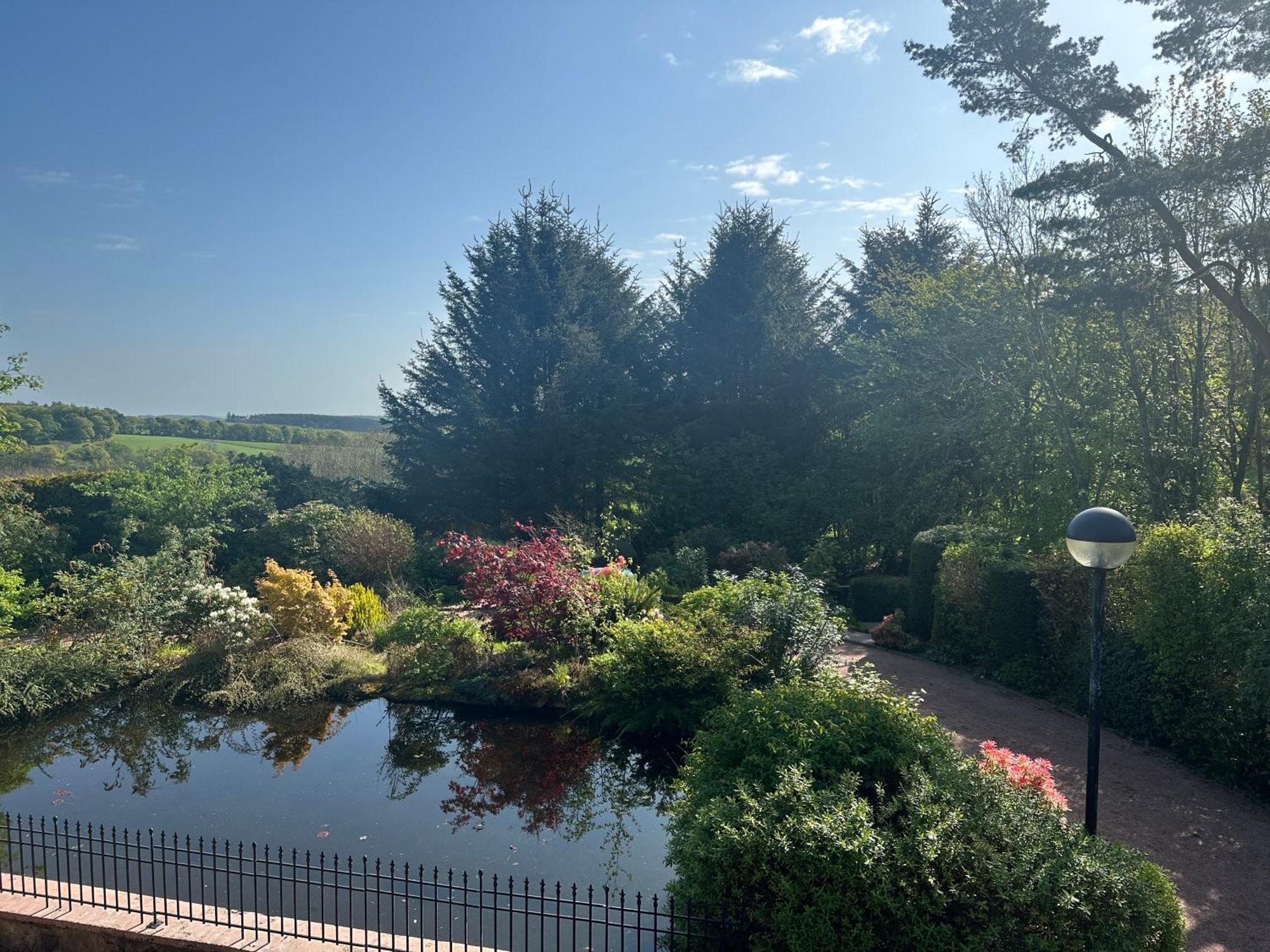 Awakening Alchemy Retreat Centre Bed & Breakfast Inverurie Exterior foto