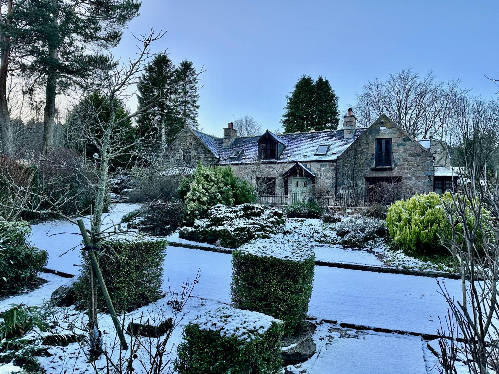Awakening Alchemy Retreat Centre Bed & Breakfast Inverurie Exterior foto